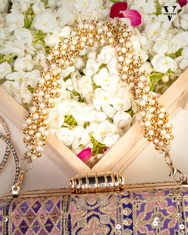 Nayira_Brocade_Luxe_Clutch